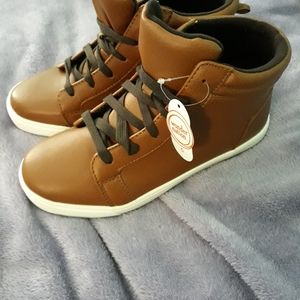 NWT Wonder Nation boys shoes